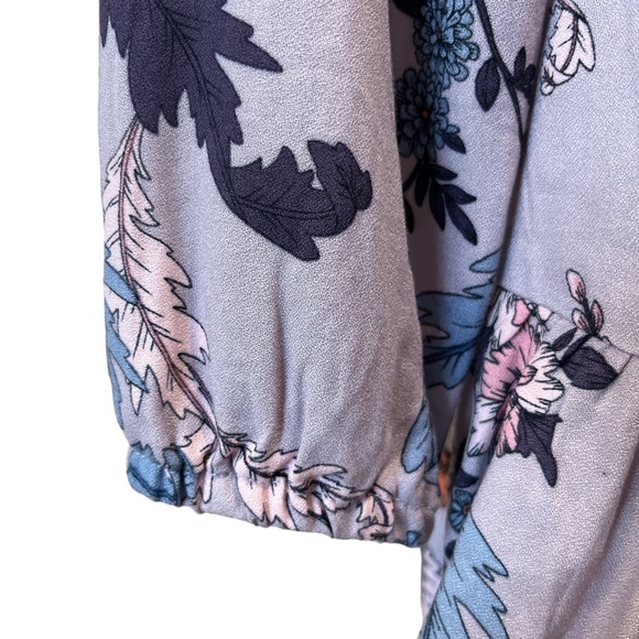 NEW MINKPINK Lavender Love Long Sleeves Floral Dress Size Medium Criss Cross - Picture 7 of 12